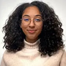 Headshot of VNS Health Research Analyst I, Sasha Vergez.