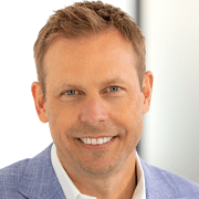 Headshot of VNS Health Chief Executive Officer Dan Savitt